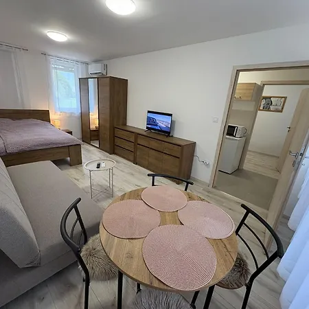 Szepasszonyvoelgy Διαμέρισμα Έγκερ