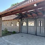 Szepasszonyvoelgy Apartmán *