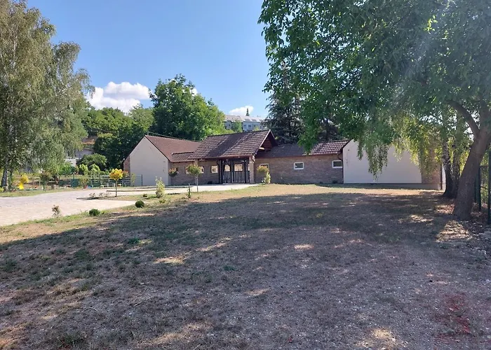 Szépasszonyvölgy Apartman *